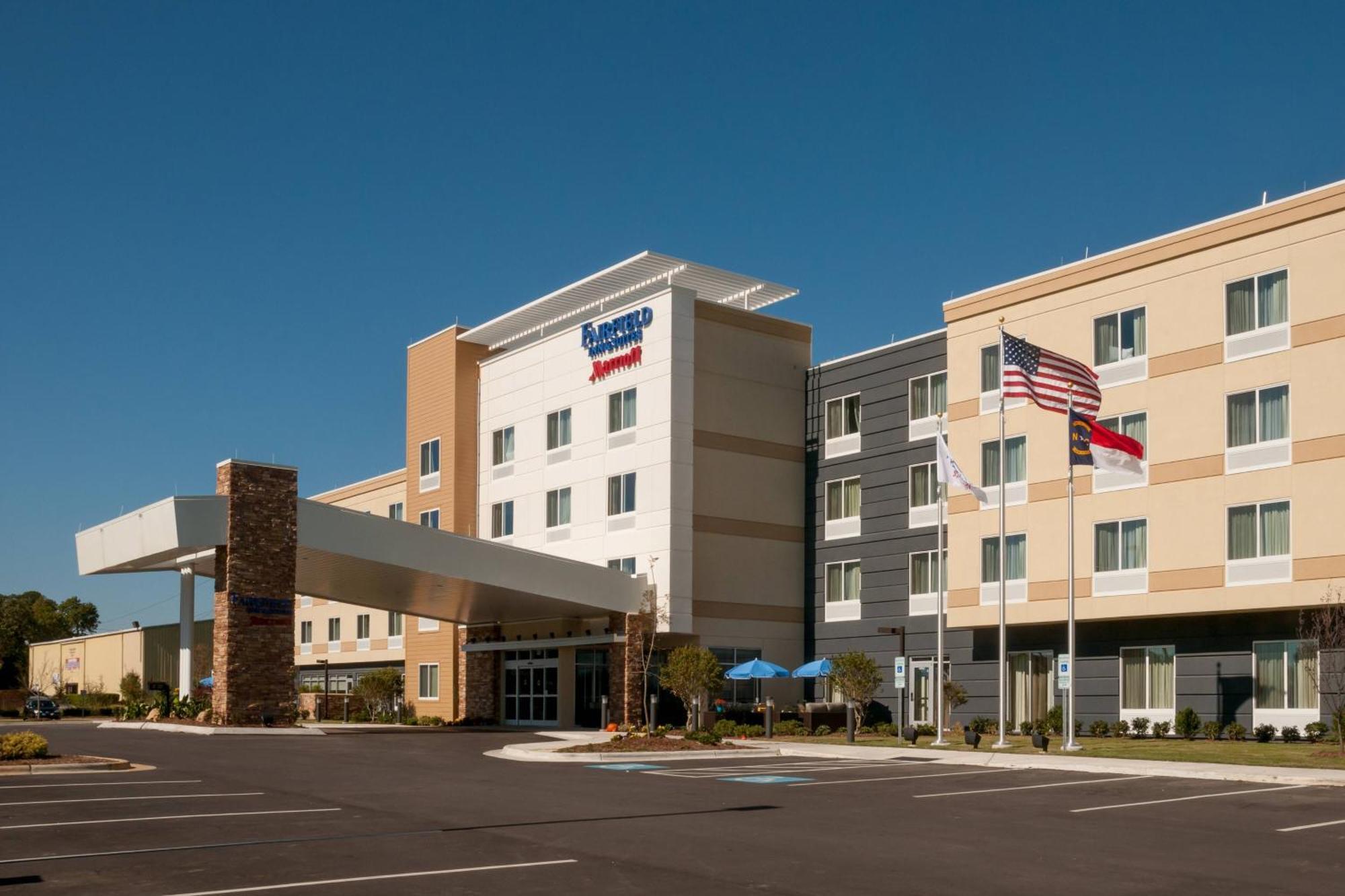 Fairfield Inn & Suites By Marriott Fayetteville North Exteriér fotografie