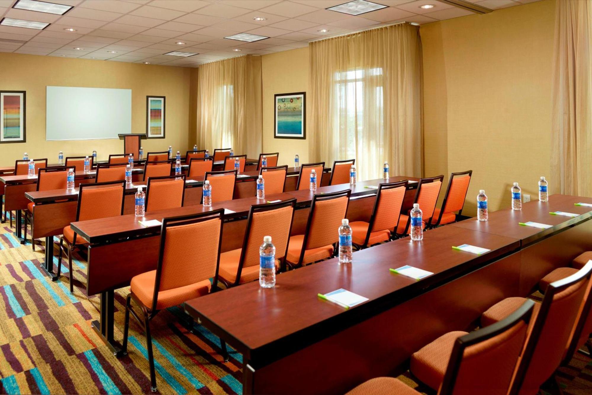 Fairfield Inn & Suites By Marriott Fayetteville North Exteriér fotografie