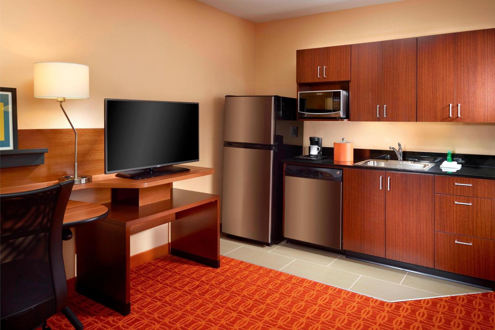Fairfield Inn & Suites By Marriott Fayetteville North Exteriér fotografie