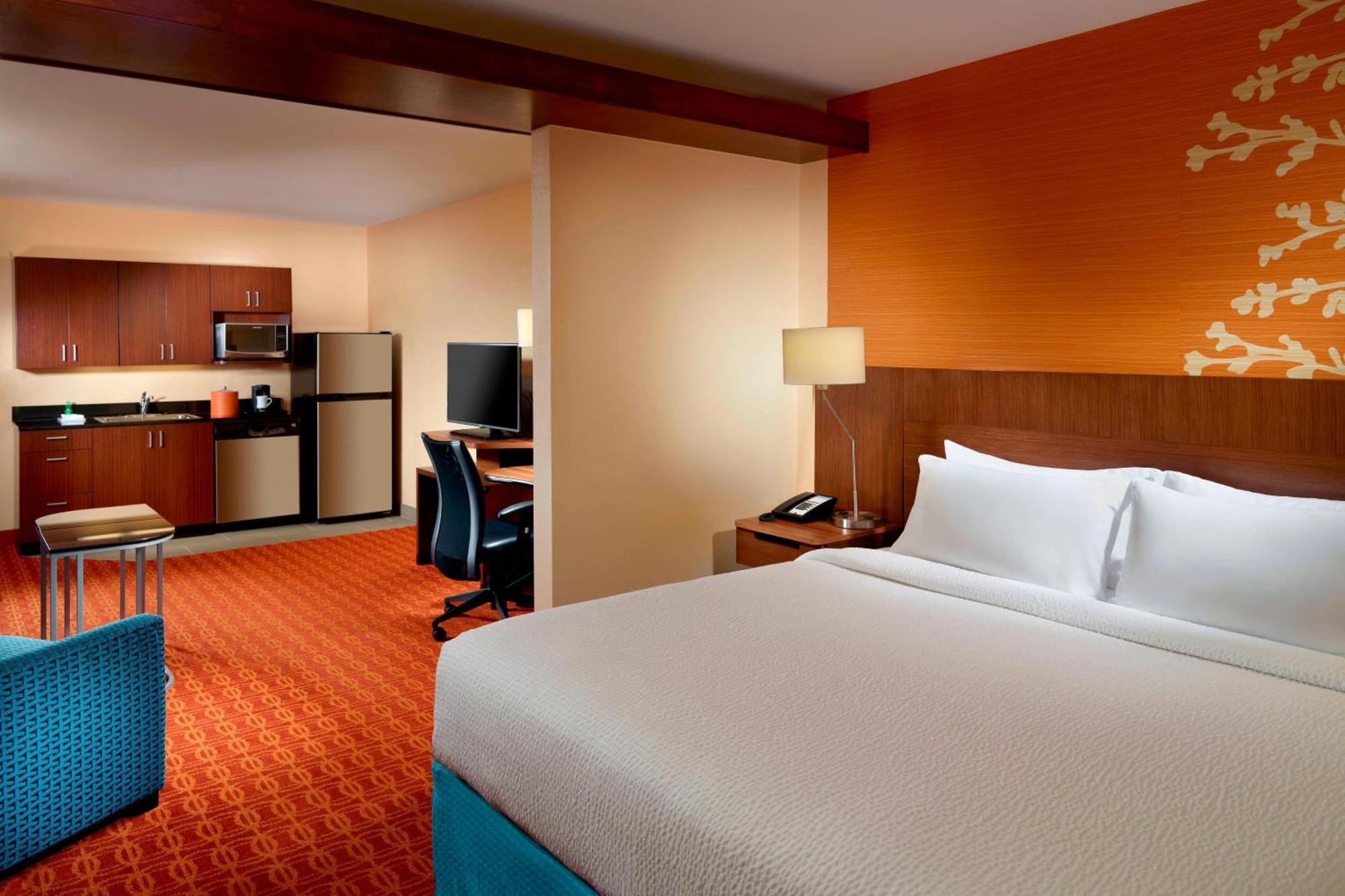 Fairfield Inn & Suites By Marriott Fayetteville North Exteriér fotografie